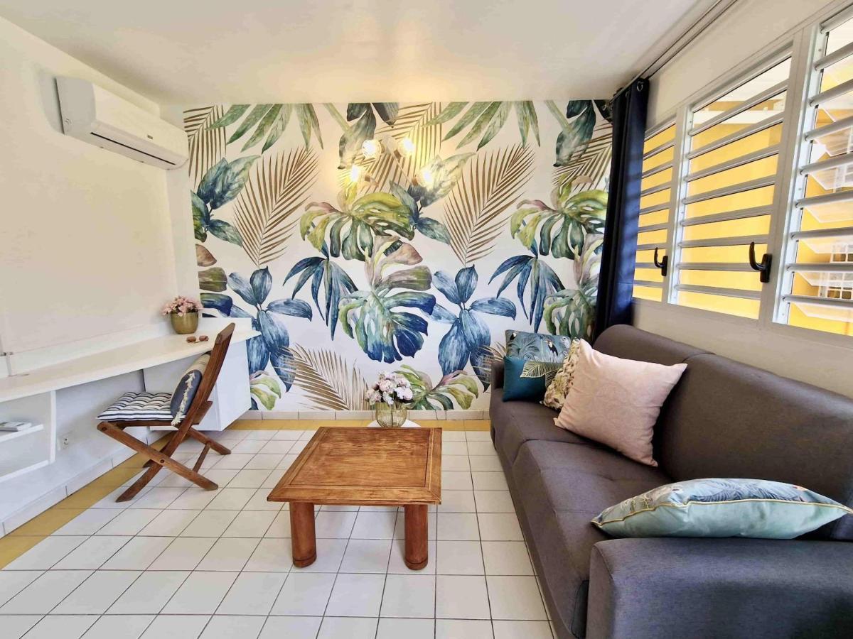 Manbana 333 Hotel Folle Anse Luaran gambar